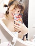 Twitterで最新の流出したのは、さまざまな卑猥なプライベート写真を撮影する代替心理学の女子大生[カリン]です。彼女はプライベートな部分を作成するのが好きで、親友のリリーとセックスするのが好きです。