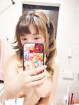 Twitterで最新の流出したのは、さまざまな卑猥なプライベート写真を撮影する代替心理学の女子大生[カリン]です。彼女はプライベートな部分を作成するのが好きで、親友のリリーとセックスするのが好きです。