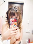 Twitterで最新の流出したのは、さまざまな卑猥なプライベート写真を撮影する代替心理学の女子大生[カリン]です。彼女はプライベートな部分を作成するのが好きで、親友のリリーとセックスするのが好きです。