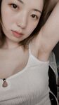 Twitterで最新の流出したのは、さまざまな卑猥なプライベート写真を撮影する代替心理学の女子大生[カリン]です。彼女はプライベートな部分を作成するのが好きで、親友のリリーとセックスするのが好きです。