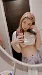Twitterで最新の流出したのは、さまざまな卑猥なプライベート写真を撮影する代替心理学の女子大生[カリン]です。彼女はプライベートな部分を作成するのが好きで、親友のリリーとセックスするのが好きです。