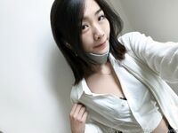 Showing your face is the way to go! With 280,000 followers on Twitter, hairless first-line steamed bun pussy 36D pure desire girl [rabbit brownie] privately filmed, Lily exposed various types of training and sex