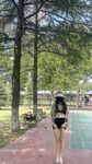 极品大长腿苗条身材阴钉骚妻【金秘书】付费福利，公园超市各种露出放尿丝袜塞逼自慰，太顶强推