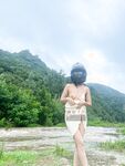 极品大长腿苗条身材阴钉骚妻【金秘书】付费福利，公园超市各种露出放尿丝袜塞逼自慰，太顶强推