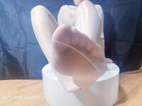 超级巨乳女神【老公不在家】露脸私拍，各种自慰调教啪啪，巨乳肥臀无毛一线天馒头逼，天生极品炮架子