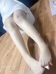超级巨乳女神【老公不在家】露脸私拍，各种自慰调教啪啪，巨乳肥臀无毛一线天馒头逼，天生极品炮架子