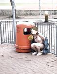 顔を見せることが最善策です！人々は見た目が清らかで、肌が白く、無毛で美しく、女の子を露出するのが大好きであるべきではありません[Yiliwen]を購読して、街頭のスーパーマーケットやショッピングモールでさまざまな人々の前で自分自身を露出させてください。