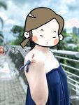 顔を見せることが最善策です！人々は見た目が清らかで、肌が白く、無毛で美しく、女の子を露出するのが大好きであるべきではありません[Yiliwen]を購読して、街頭のスーパーマーケットやショッピングモールでさまざまな人々の前で自分自身を露出させてください。