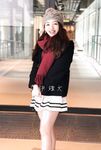 顔を見せることが最善策です！人々は見た目が清らかで、肌が白く、無毛で美しく、女の子を露出するのが大好きであるべきではありません[Yiliwen]を購読して、街頭のスーパーマーケットやショッピングモールでさまざまな人々の前で自分自身を露出させてください。