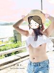 顔を見せることが最善策です！人々は見た目が清らかで、肌が白く、無毛で美しく、女の子を露出するのが大好きであるべきではありません[Yiliwen]を購読して、街頭のスーパーマーケットやショッピングモールでさまざまな人々の前で自分自身を露出させてください。
