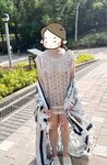 顔を見せることが最善策です！人々は見た目が清らかで、肌が白く、無毛で美しく、女の子を露出するのが大好きであるべきではありません[Yiliwen]を購読して、街頭のスーパーマーケットやショッピングモールでさまざまな人々の前で自分自身を露出させてください。