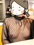 顔を見せることが最善策です！人々は見た目が清らかで、肌が白く、無毛で美しく、女の子を露出するのが大好きであるべきではありません[Yiliwen]を購読して、街頭のスーパーマーケットやショッピングモールでさまざまな人々の前で自分自身を露出させてください。