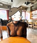 顔を見せることが最善策です！人々は見た目が清らかで、肌が白く、無毛で美しく、女の子を露出するのが大好きであるべきではありません[Yiliwen]を購読して、街頭のスーパーマーケットやショッピングモールでさまざまな人々の前で自分自身を露出させてください。