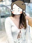 顔を見せることが最善策です！人々は見た目が清らかで、肌が白く、無毛で美しく、女の子を露出するのが大好きであるべきではありません[Yiliwen]を購読して、街頭のスーパーマーケットやショッピングモールでさまざまな人々の前で自分自身を露出させてください。