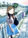 顔を見せることが最善策です！人々は見た目が清らかで、肌が白く、無毛で美しく、女の子を露出するのが大好きであるべきではありません[Yiliwen]を購読して、街頭のスーパーマーケットやショッピングモールでさまざまな人々の前で自分自身を露出させてください。