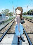 顔を見せることが最善策です！人々は見た目が清らかで、肌が白く、無毛で美しく、女の子を露出するのが大好きであるべきではありません[Yiliwen]を購読して、街頭のスーパーマーケットやショッピングモールでさまざまな人々の前で自分自身を露出させてください。