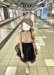 顔を見せることが最善策です！人々は見た目が清らかで、肌が白く、無毛で美しく、女の子を露出するのが大好きであるべきではありません[Yiliwen]を購読して、街頭のスーパーマーケットやショッピングモールでさまざまな人々の前で自分自身を露出させてください。