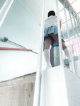 顔を見せることが最善策です！人々は見た目が清らかで、肌が白く、無毛で美しく、女の子を露出するのが大好きであるべきではありません[Yiliwen]を購読して、街頭のスーパーマーケットやショッピングモールでさまざまな人々の前で自分自身を露出させてください。
