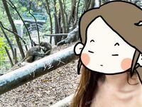 顔を見せることが最善策です！人々は見た目が清らかで、肌が白く、無毛で美しく、女の子を露出するのが大好きであるべきではありません[Yiliwen]を購読して、街頭のスーパーマーケットやショッピングモールでさまざまな人々の前で自分自身を露出させてください。