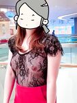 顔を見せることが最善策です！人々は見た目が清らかで、肌が白く、無毛で美しく、女の子を露出するのが大好きであるべきではありません[Yiliwen]を購読して、街頭のスーパーマーケットやショッピングモールでさまざまな人々の前で自分自身を露出させてください。