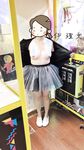顔を見せることが最善策です！人々は見た目が清らかで、肌が白く、無毛で美しく、女の子を露出するのが大好きであるべきではありません[Yiliwen]を購読して、街頭のスーパーマーケットやショッピングモールでさまざまな人々の前で自分自身を露出させてください。