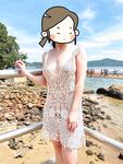 顔を見せることが最善策です！人々は見た目が清らかで、肌が白く、無毛で美しく、女の子を露出するのが大好きであるべきではありません[Yiliwen]を購読して、街頭のスーパーマーケットやショッピングモールでさまざまな人々の前で自分自身を露出させてください。