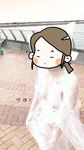顔を見せることが最善策です！人々は見た目が清らかで、肌が白く、無毛で美しく、女の子を露出するのが大好きであるべきではありません[Yiliwen]を購読して、街頭のスーパーマーケットやショッピングモールでさまざまな人々の前で自分自身を露出させてください。