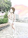 顔を見せることが最善策です！人々は見た目が清らかで、肌が白く、無毛で美しく、女の子を露出するのが大好きであるべきではありません[Yiliwen]を購読して、街頭のスーパーマーケットやショッピングモールでさまざまな人々の前で自分自身を露出させてください。