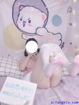推特蘿莉制服粉鮑少女福利姬【桐桐想喝牛奶】私拍，道具自嗨噗滋噗滋流白漿