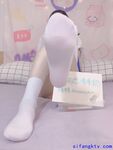 推特蘿莉制服粉鮑少女福利姬【桐桐想喝牛奶】私拍，道具自嗨噗滋噗滋流白漿