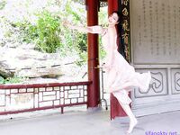 尤物网红女神徐珺大哥付费定制视图