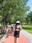 Hotwife terbaik dengan kaki panjang dan badan langsing [Setiausaha Kim] telah dipaku farajnya. Dia terdedah di hadapan pelbagai orang di taman dan pasar raya, membuang air kecil dan melancap.