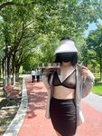 Hotwife terbaik dengan kaki panjang dan badan langsing [Setiausaha Kim] telah dipaku farajnya. Dia terdedah di hadapan pelbagai orang di taman dan pasar raya, membuang air kecil dan melancap.