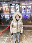 Showing your face is the way to go! The top cuckold is a ruthless man, Guangdong's big-breasted and beautiful hotwife [Yaya] privately filmed the second season, showing her face during a 3P outdoors in a shopping mall