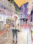 Showing your face is the way to go! The top cuckold is a ruthless man, Guangdong's big-breasted and beautiful hotwife [Yaya] privately filmed the second season, showing her face during a 3P outdoors in a shopping mall