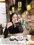 Showing your face is the way to go! The top cuckold is a ruthless man, Guangdong's big-breasted and beautiful hotwife [Yaya] privately filmed the second season, showing her face during a 3P outdoors in a shopping mall