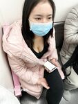 Showing your face is the way to go! The top cuckold is a ruthless man, Guangdong's big-breasted and beautiful hotwife [Yaya] privately filmed the second season, showing her face during a 3P outdoors in a shopping mall