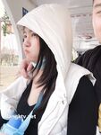 Showing your face is the way to go! The top cuckold is a ruthless man, Guangdong's big-breasted and beautiful hotwife [Yaya] privately filmed the second season, showing her face during a 3P outdoors in a shopping mall