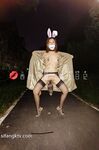 推特极品反差骚母狗露出淫乱狂魔【西西小姐】私拍日记，露出肛交啪啪男女通吃相当炸裂