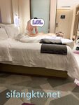 Một hotwife thực thụ chỉ sử dụng nhà vệ sinh nam! Vợ dâm ô của nô lệ mọc sừng hàng đầu của người nổi tiếng Twitter đã trải qua hành trình 5 năm [siêu nóng] quay phim riêng tư, mát xa lộ giới tính và đào tạo SM