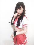 "Pasangan Taiwan Bocor" Seorang cantik berpakaian seragam pelajar merah didedahkan menggunakan alat penggetar untuk melancap dan melakukan hubungan seks dengan teman lelakinya