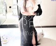 Gadis muda Twitter yang muda dan tidak terkalahkan [Yu Zai] menunjukkan wajahnya dalam sesi pemotretan peribadi, dengan payudara merah jambu yang besar dan roti kukus harimau putih yang jarang ditemui, yang sangat lembut, dan dia mempunyai titik seks yang