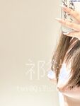 Gadis muda Twitter yang muda dan tidak terkalahkan [Yu Zai] menunjukkan wajahnya dalam sesi pemotretan peribadi, dengan payudara merah jambu yang besar dan roti kukus harimau putih yang jarang ditemui, yang sangat lembut, dan dia mempunyai titik seks yang