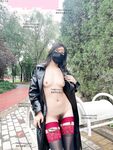 긴 다리와 날씬한 몸매를 가진 최고의 핫와이프 [김비서]는 공원에서 요리를 하다가 알몸으로 노출되어 주인에게 뒤에서 삽입당하고, 팬티 전체에 섹스를 했습니다.