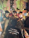 露脸才是王道！推特狼粉女神男人肏便器【Janpet12】私拍，户外露出一帮爷们群P她堪比岛国女优