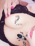 91紅人淫亂夫妻【你嘴珍貴】私拍，騷妻蜜桃臀大乳頭戶外露出野戰，喜歡肉棒道具配合玩肏