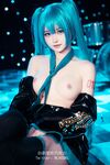 白莉爱吃巧克力- NO.005 未来初音