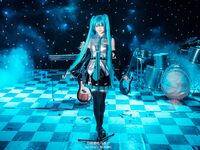 白莉爱吃巧克力- NO.005 未来初音