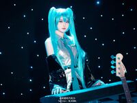 白莉爱吃巧克力- NO.005 未来初音