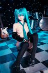 白莉爱吃巧克力- NO.005 未来初音